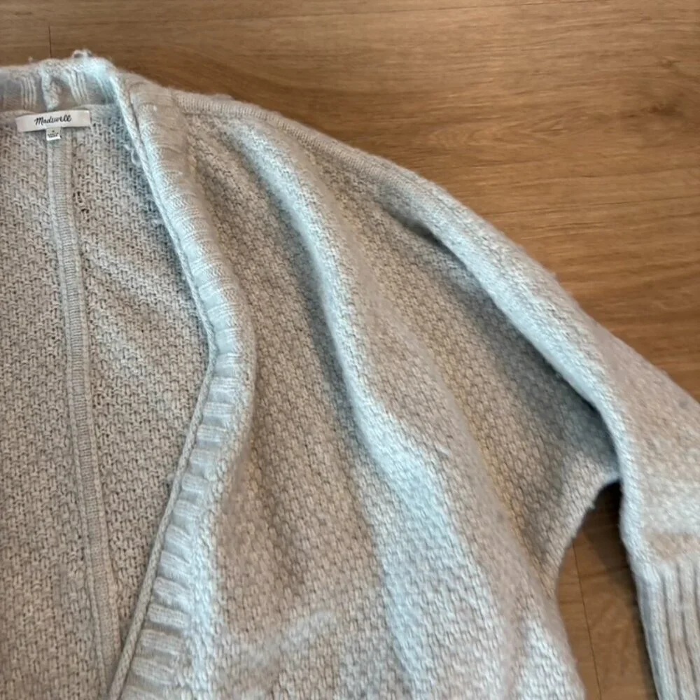 ** Madewell Gray Waller Crop Chunky Knit Button Down Cardigan Sweater Size S - Picture 4 of 6